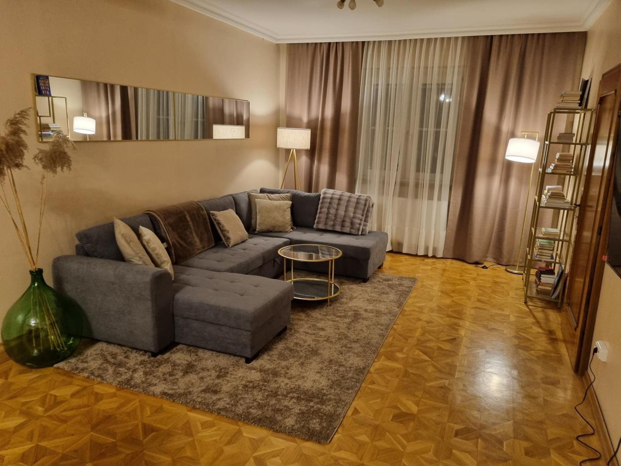Villa With Private Sauna And Jacuzzi, 8 Min From Schloss Schoebrunn Вена Экстерьер фото